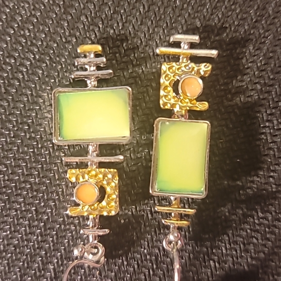 Cute dangling earrings - Picture 4 of 4